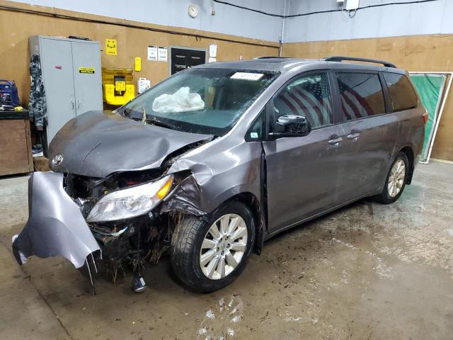 2015 TOYOTA SIENNA XLE, null
