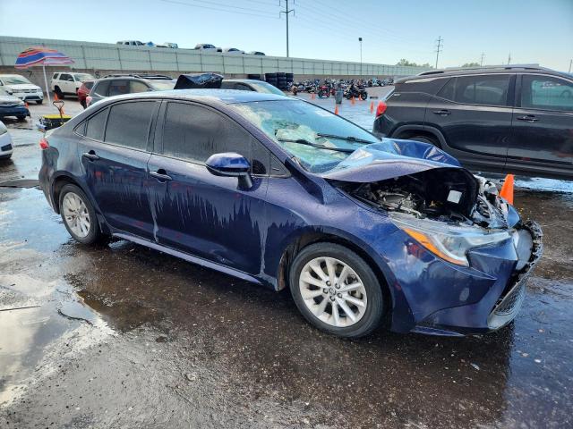 JTDHPMAE4MJ172063 - 2021 TOYOTA COROLLA LE 蓝色 照片 4