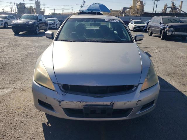 1HGCM56787A147949 - 2007 HONDA ACCORD EX SILVER photo 5