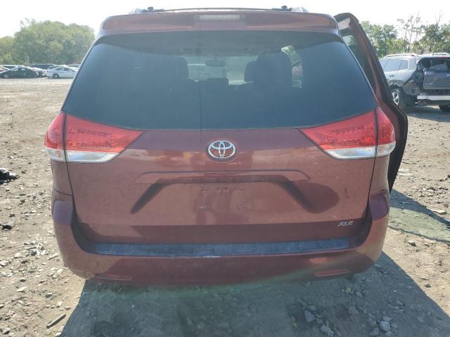 5TDYK3DC3BS095110 - 2011 TOYOTA SIENNA XLE 勃艮第红 照片 6