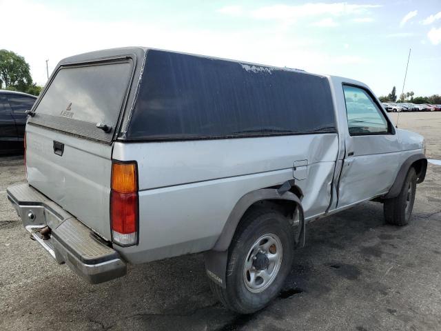 1N6SD11Y3PC304856 - 1993 NISSAN TRUCK SHORT WHEELBASE SILVER photo 3