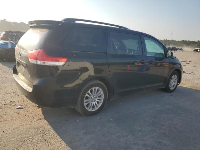 5TDYK3DC4ES525330 - 2014 TOYOTA SIENNA XLE შავი ფოტო 3