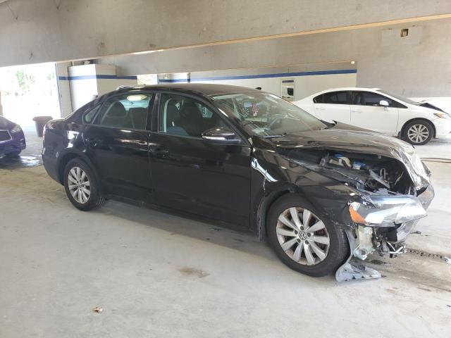 1VWAP7A32CC033292 - 2012 VOLKSWAGEN PASSAT S BLACK photo 4