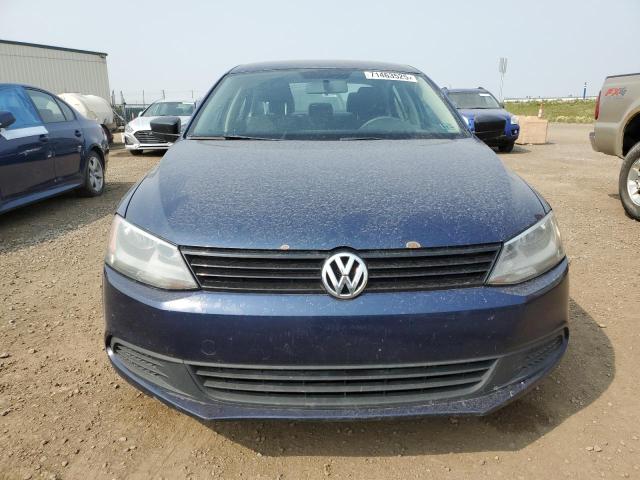 3VW2K7AJ1DM281101 - 2013 VOLKSWAGEN JETTA BASE Azul foto 5