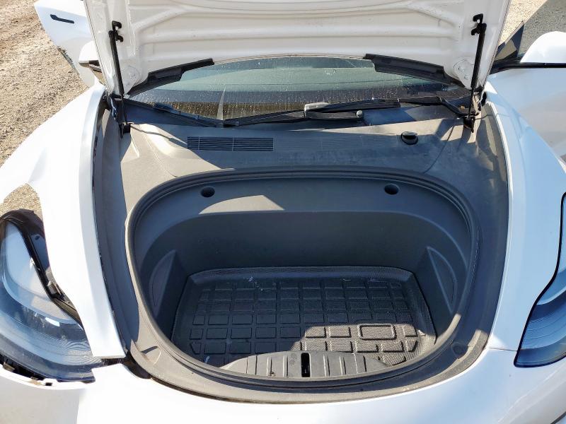 5YJ3E1EA7PF600483 - 2023 TESLA MODEL 3 Белый фото 11