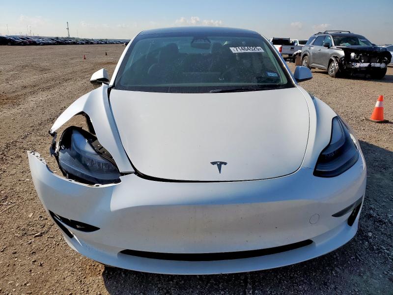 5YJ3E1EA7PF600483 - 2023 TESLA MODEL 3 Белый фото 5