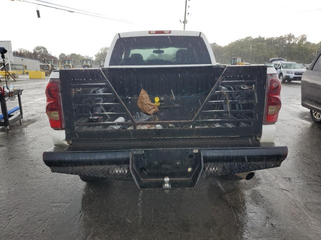 1GCHK23113F183942 - 2003 CHEVROLET SILVERADO K2500 HEAVY DUTY WHITE photo 6