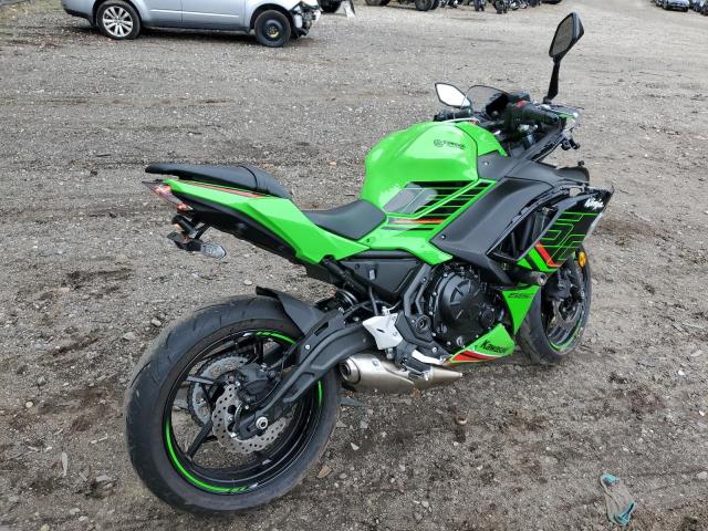 ML5EXEP13PDAB0448 - 2023 KAWASAKI EX650 P GREEN photo 4