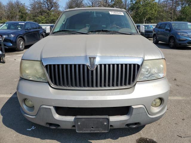 5LMFU27R44LJ26910 - 2004 LINCOLN NAVIGATOR ვერცხლისფერი ფოტო 5