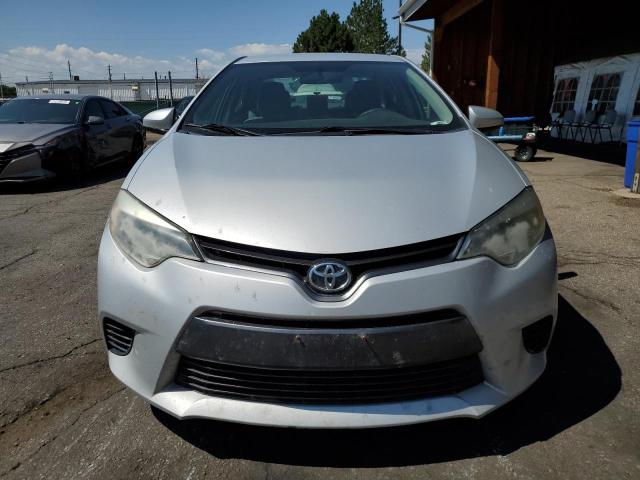 2T1BURHE8FC345261 - 2015 TOYOTA COROLLA L SILVER photo 5