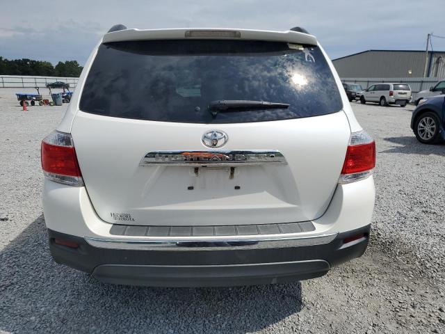 5TDZA3EH4DS039908 - 2013 TOYOTA HIGHLANDER BASE 白色 照片 6