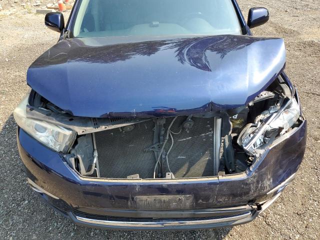 5TDBK3EH4DS201244 - 2013 TOYOTA HIGHLANDER BASE Blau Foto 12