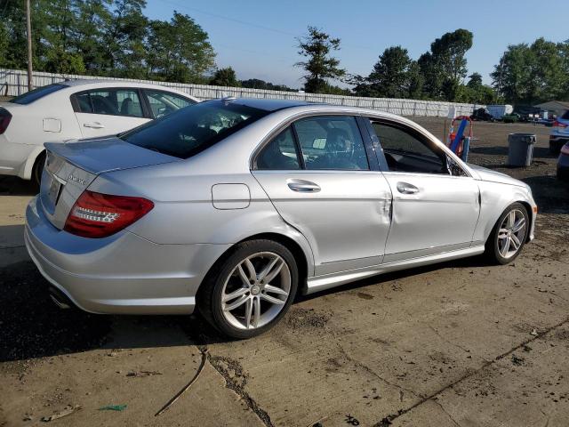 WDDGF8AB1DR288288 - 2013 MERCEDES-BENZ C 300 4MATIC SILVER photo 3