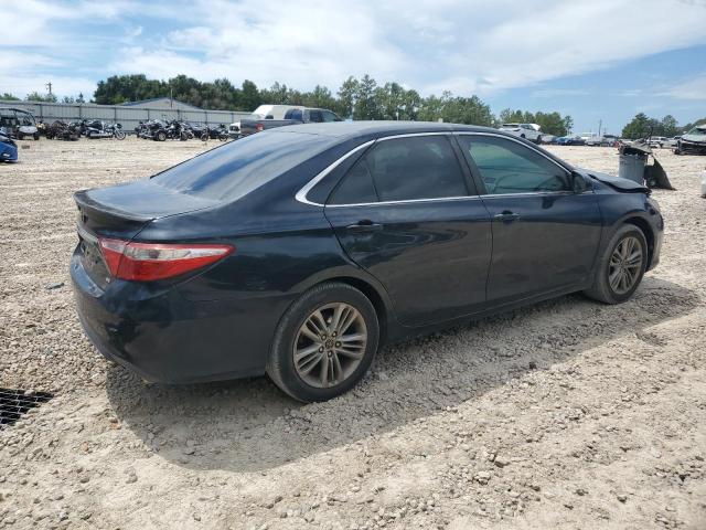 4T1BF1FK5FU020358 - 2015 TOYOTA CAMRY LE GRAY photo 3