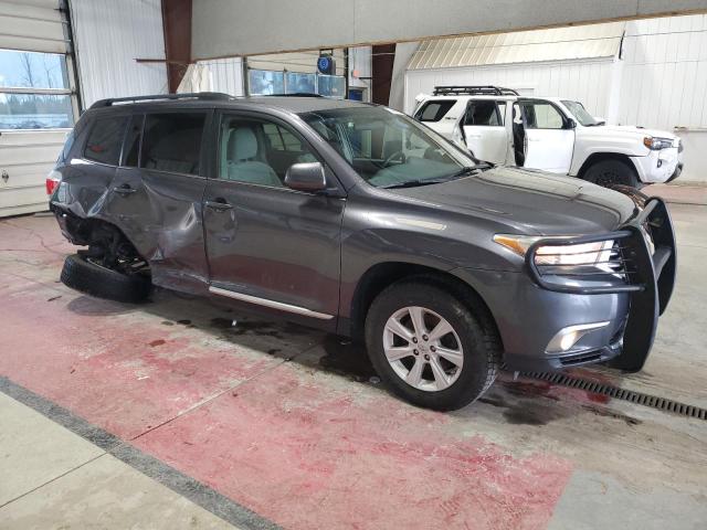 5TDBK3EH1DS227011 - 2013 TOYOTA HIGHLANDER BASE Серый фото 4