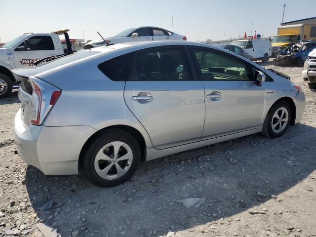 JTDKN3DU9C5421814 - 2012 TOYOTA PRIUS SILVER photo 3