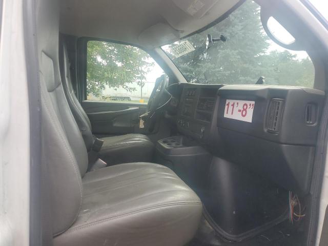 1GB3G3CG4D1149132 - 2013 CHEV EXPRESS G3500 WHITE photo 11