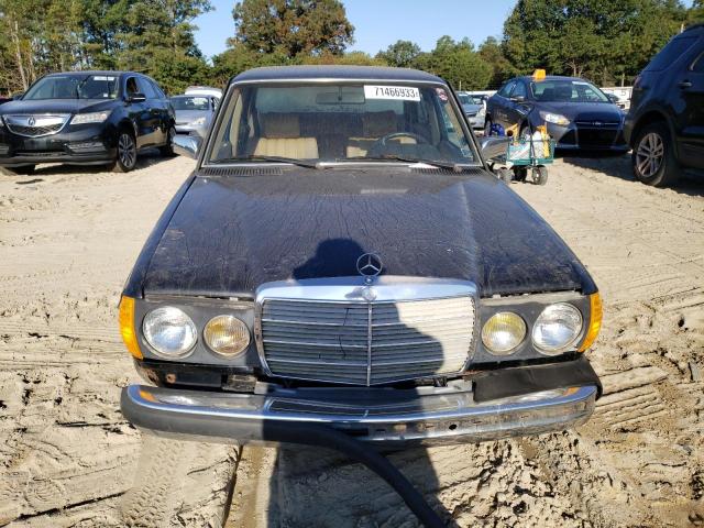 WDBAB23A3DB381379 - 1983 MERCEDES-BENZ 240 D BLACK photo 5