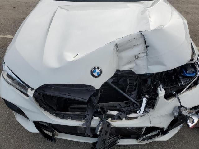 5UXCR6C58KLL14122 - 2019 BMW X5 XDRIVE40I WHITE photo 12
