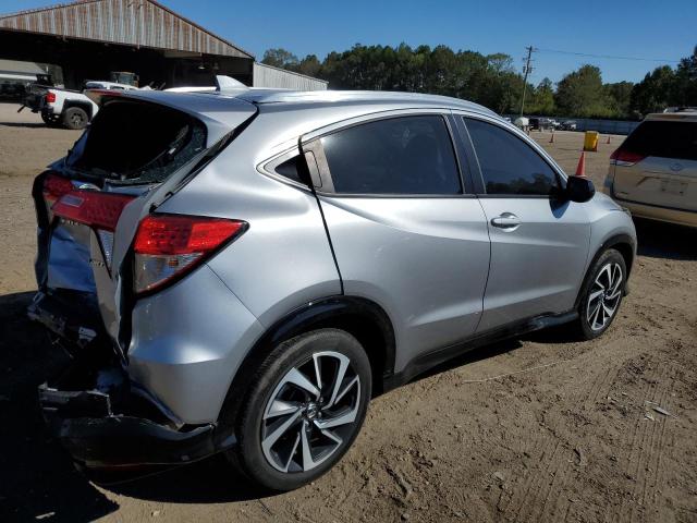 3CZRU5H14LM711945 - 2020 HONDA HR-V SPORT SILVER photo 3