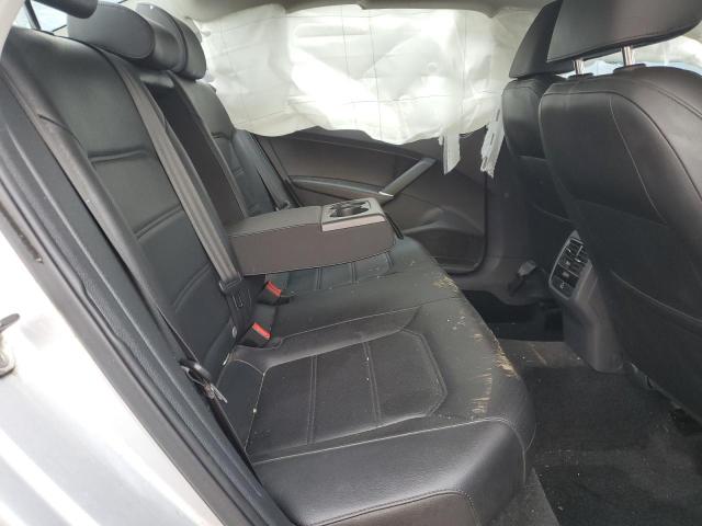 1VWBS7A35GC006824 - 2016 VOLKSWAGEN PASSAT SE 银色 照片 10