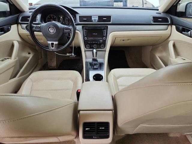 1VWBV7A37FC056923 - 2015 VOLKSWAGEN PASSAT SE WHITE photo 8