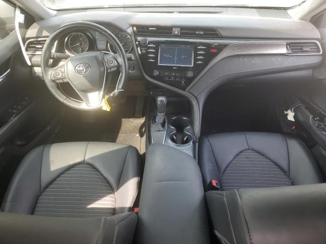 4T1M11AK7LU991775 - 2020 TOYOTA CAMRY SE 黑色 照片 8
