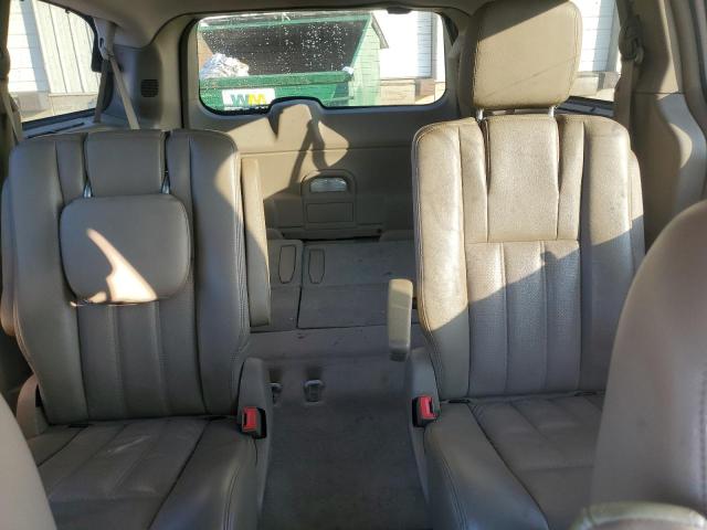 2A4RR8DG2BR611024 - 2011 CHRYSLER TOWN & COU TOURING L WHITE photo 10