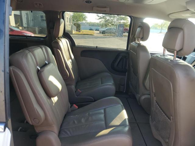 2A4RR8DG2BR611024 - 2011 CHRYSLER TOWN & COU TOURING L WHITE photo 11