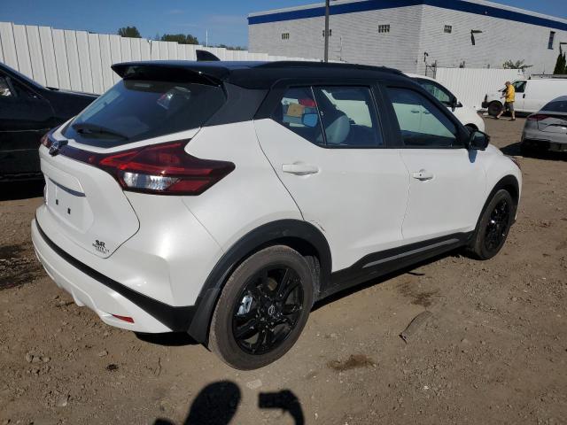 3N1CP5DV1PL530814 - 2023 NISSAN KICKS SR WHITE photo 3