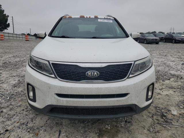 5XYKT4A66FG641103 - 2015 KIA SORENTO LX WHITE photo 5