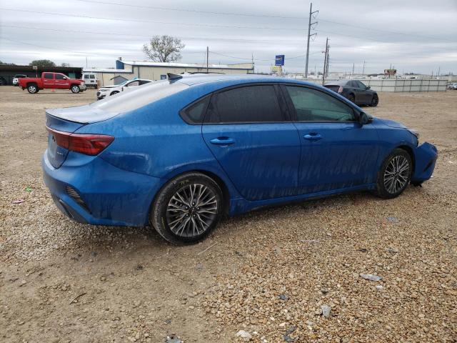 3KPF54AD3NE479596 - 2022 KIA FORTE GT LINE BLUE photo 3