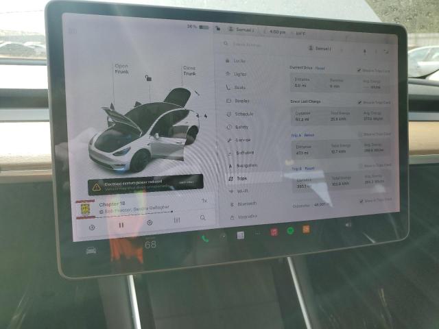 5YJYGDEE3MF062025 - 2021 TESLA MODEL Y WHITE photo 9