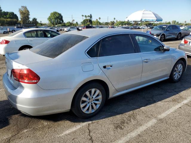 1VWBP7A33CC010589 - 2012 VOLKSWAGEN PASSAT SE ვერცხლისფერი ფოტო 3