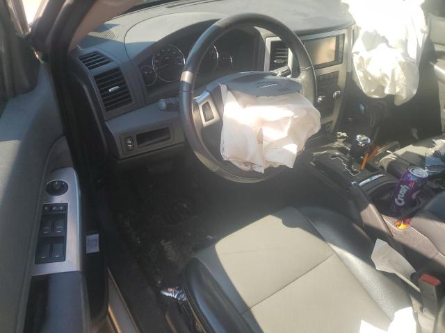 1J4PR4GK3AC135793 - 2010 JEEP GRAND CHER LAREDO Silber Foto 8