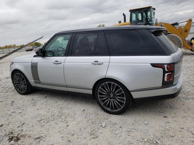 SALGV2RE2JA500286 - 2018 LAND ROVER RANGE ROVE AUTOBIOGRAPHY SILVER photo 2