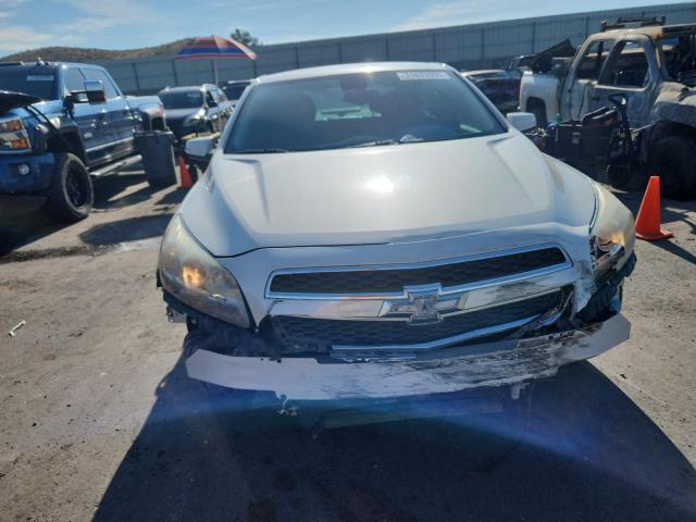 1G11D5SR7DF343109 - 2013 CHEVROLET MALIBU 1LT WHITE photo 5