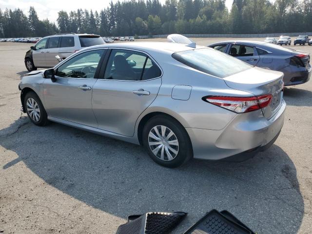 4T1B31HK3KU511012 - 2019 TOYOTA CAMRY LE SILVER photo 2