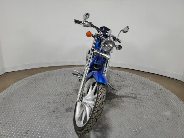 JH2SC6106CK200088 - 2012 HONDA VT1300 CX BLUE photo 2