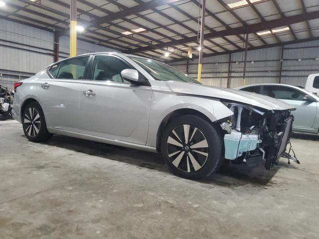 1N4BL4DV0MN362020 - 2021 NISSAN ALTIMA SV SILVER photo 4