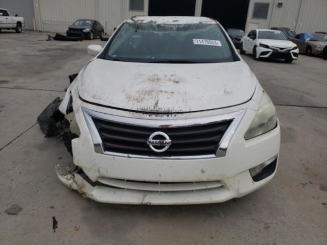 1N4AL3AP4FC275800 - 2015 NISSAN ALTIMA 2.5 WHITE photo 5