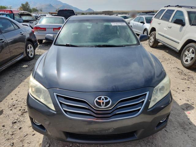 4T1BF3EK9AU099376 - 2010 TOYOTA CAMRY BASE GRAY photo 5