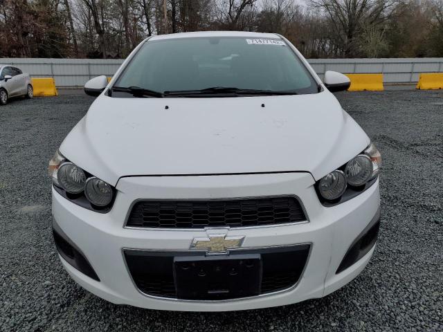 1G1JA6SG8F4184466 - 2015 CHEVROLET SONIC LS WHITE photo 5