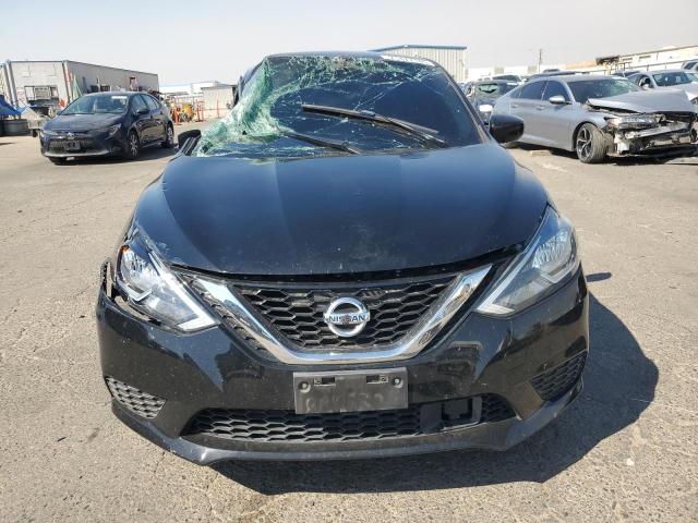 3N1AB7AP4JY240553 - 2018 NISSAN SENTRA S 黑色 照片 5