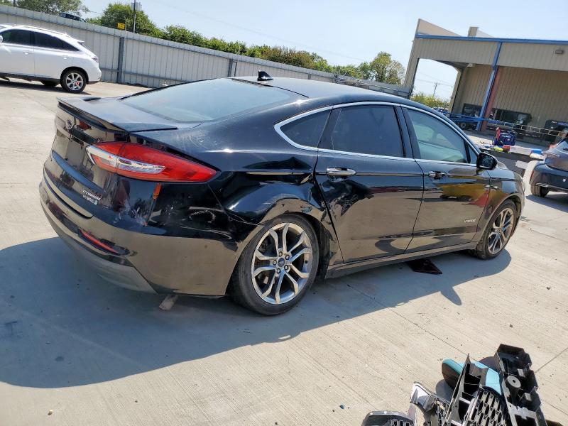 3FA6P0RU9KR265777 - 2019 FORD FUSION TITANIUM أسود صورة 3