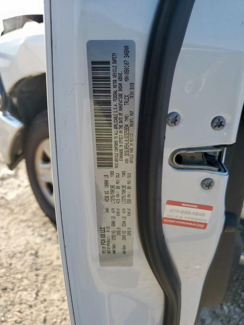 3C6UR5HL0JG325934 - 2018 RAM 2500 ST Սպիտակ լուսանկար 12