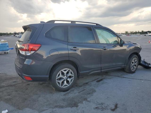 JF2SKAJC7LH595146 - 2020 SUBARU FORESTER PREMIUM GRAY photo 3