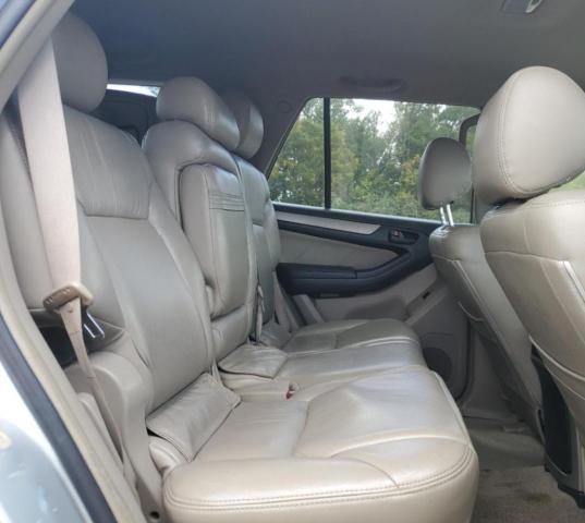 JTEBT14R440038850 - 2004 TOYOTA 4RUNNER SR5 SILVER photo 11