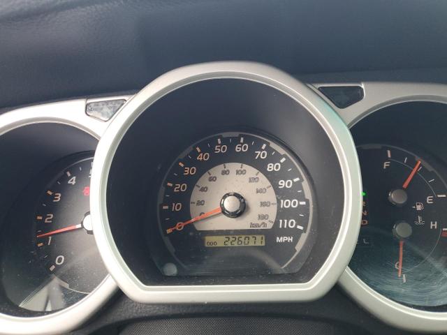 JTEBT14R440038850 - 2004 TOYOTA 4RUNNER SR5 SILVER photo 9