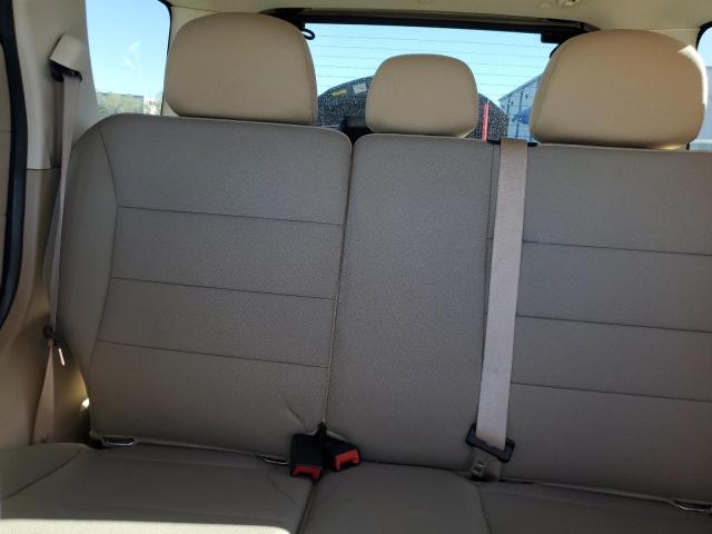 1FMCU0D77BKA36845 - 2011 FORD ESCAPE XLT TAN photo 10
